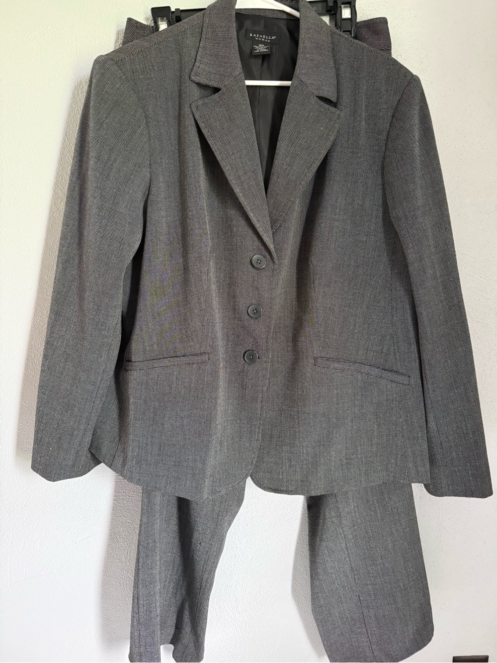 Rafaella Women's Gray Two-Piece Tailored Suit